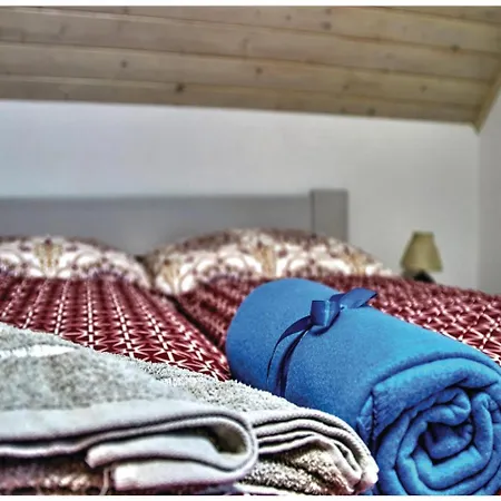 Two-bedroom Holiday In Stará Lesná