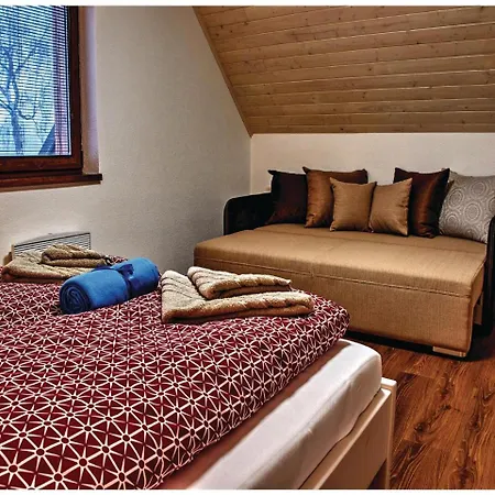 بيت للعطل Two-bedroom Holiday In